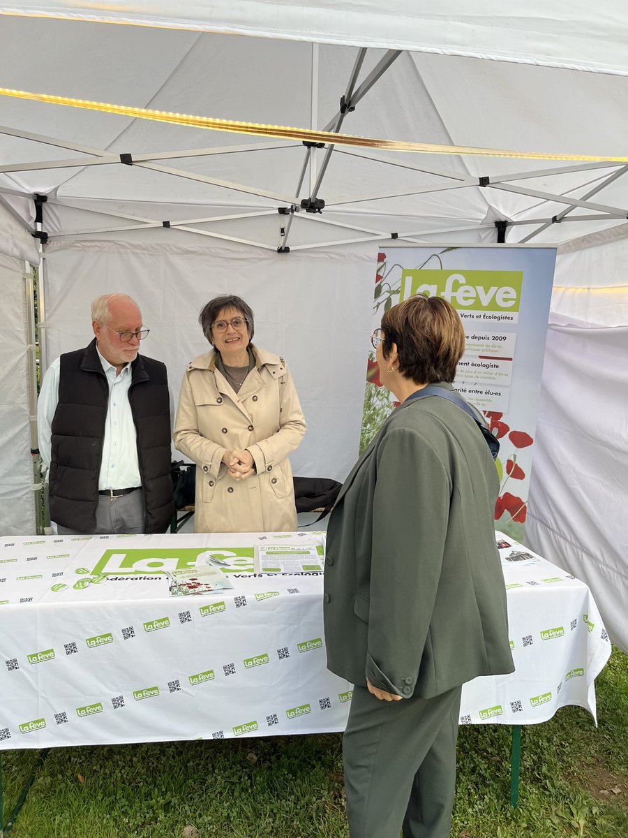FEVEinfo's tweet image. La FEVE était présente à la deuxième édition des @RuralitesEcolos à Épinal. Riches échanges sur la culture, la démocratie locale, les déserts médicaux, l’éducation, le bien vieillir… L’écologie en ruralités, ça marche !