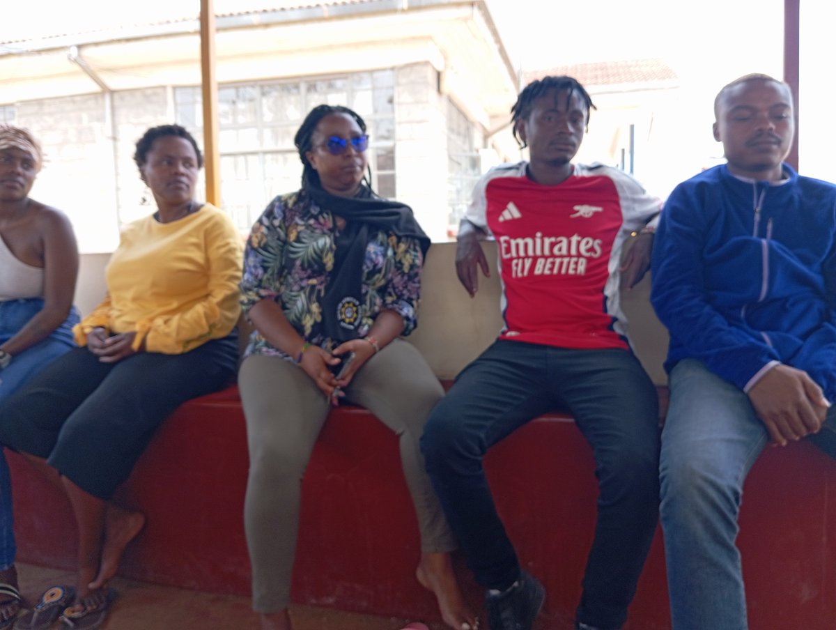 KayoleCJC's tweet photo. 🚨 Police Abuse of Power on Mashujaa Day Eve 🚨

Last night, four Human Rights Defenders from Kayole Community Justice Center were arbitrarily arrested and physica...
https://t.co/6PsSvLWARx

#StopPoliceBrutality #JusticeForHRDs #LandFoodandFreedom #FreeOurComrades  #MashujaaDay https://t.co/FIpHYULhVc