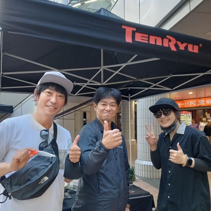 tenryumagna's tweet photo. Tenryu CO.,LTD.さんの投稿の写真
https://t.co/aw9qL6Zx1P
キャスティング様主催の、#シ…
#シーバスフェスタ #SWAT #BAYBRAZE #SANDWALKER #シーバス #フィッシング #fishing #tenryurods #TENRYU https://t.co/K2Tel95YhV