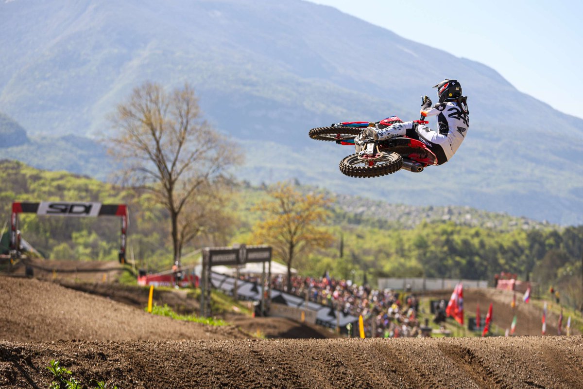 mxgp's tweet photo. #SenditSunday with Tim Gajser ๐ฅ
Can't wait to be back in Trentinoโ ๐๏ธ
#MXGP #Motocross #MX #Motorsport https://t.co/824bVW6w97