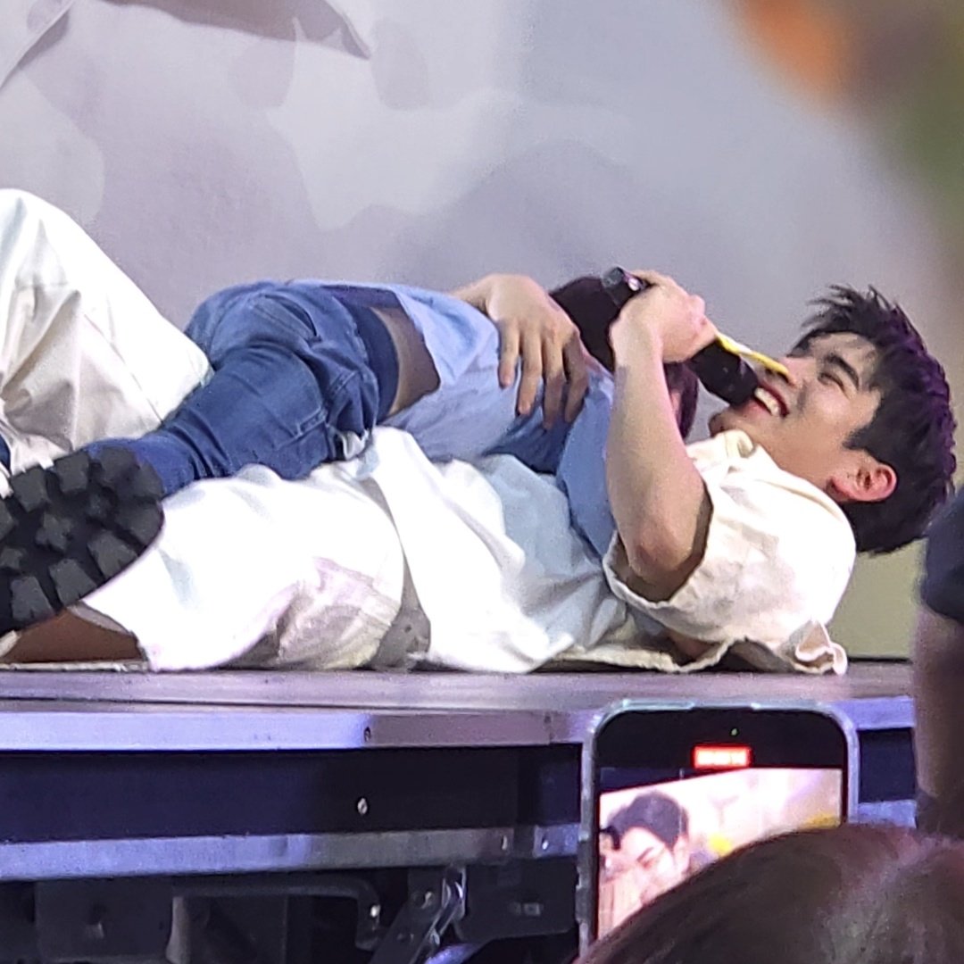 nox2perrr's tweet photo. 2 ขวบทั้งคู่อะ555555555555555

HAPPY TWENTY FOURTH
#โฟร์ท20ปีเป็นพี่แล้วครับ https://t.co/4Dvj1XqRQp