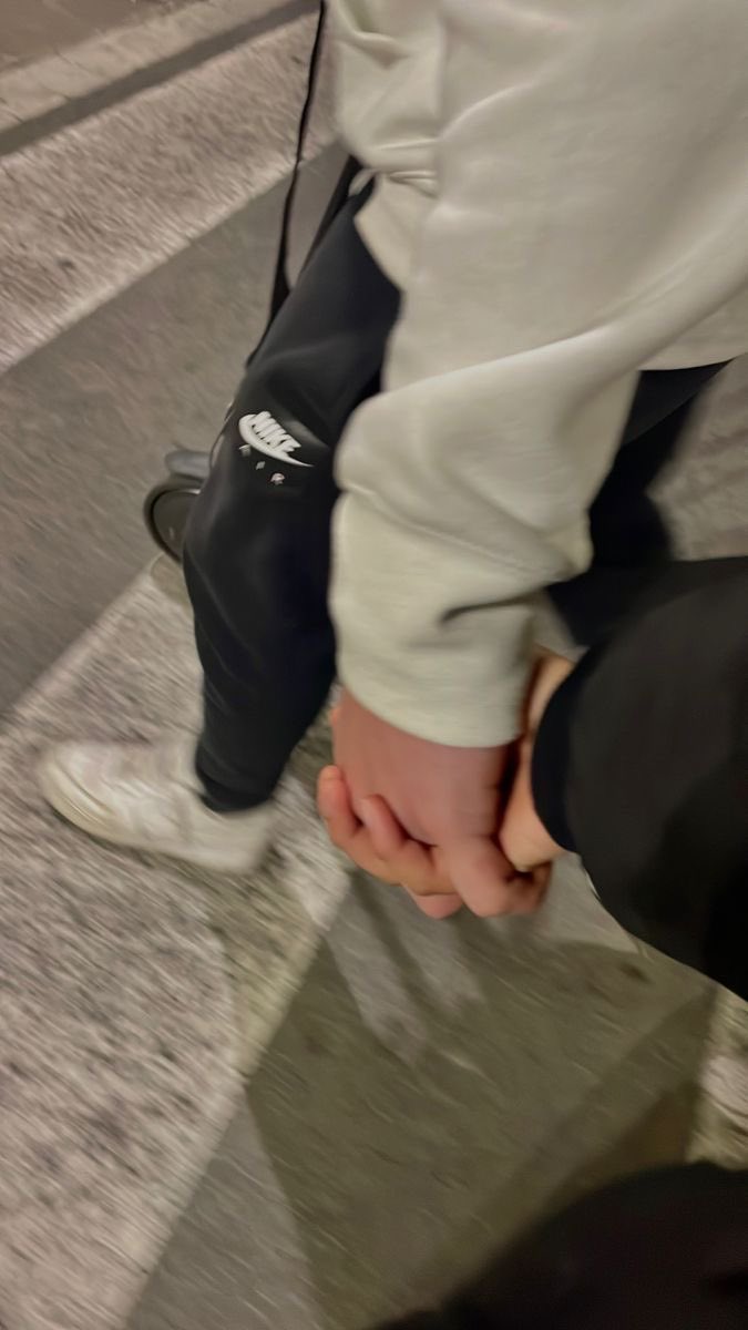 haechiekicik's tweet photo. 🫴🏻 https://t.co/iDlDpUVzSe