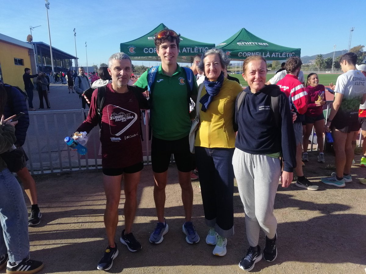 Romana DL tweet media