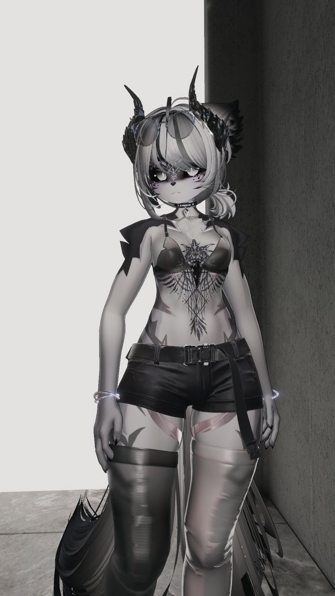 Obscure_VR's tweet photo. My #Lantine edit. By @AXLYK45 
ハッピーハロウィーン

#VRChat #Furry #vrcfurry https://t.co/Mhtnd7GOA0