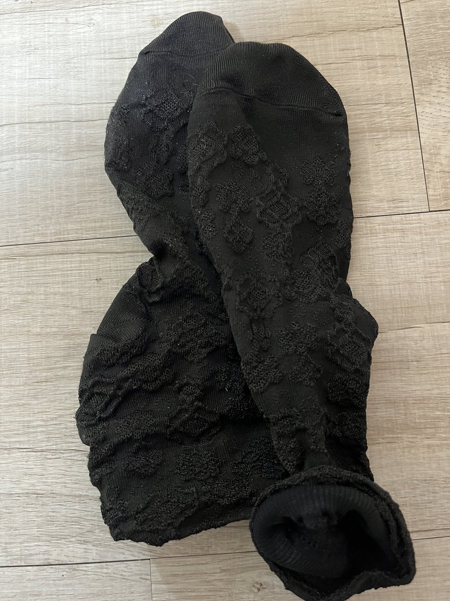 rutachandayo's tweet photo. 久々に足もの🧦
2日履き1000円です！やふふりのみ
 #足もの売ります #靴下売ります #ストッキング売ります #下着売ります https://t.co/RSFchZ1uOG