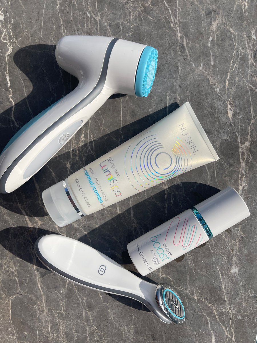 kmcevansoneya's tweet photo. Who wants to upgrade their skin routine with this beauty called the LumiSpa? https://t.co/Ab4psW5Okf