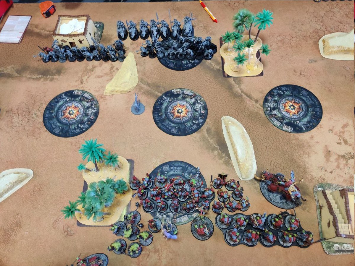 ajali_benjamin's tweet photo. Game 3: 0-20 L vs S2D on Focal Points - 40 Nurgle Warriors felt unkillable to me, especially backed by 6 Varanguard. Attempted slay entourage on 8 Warriors with 10 Brutes, failed 4/5 Buffs and killed only 4 of them. 
Rounds 2+3 felt like Zoggrok would have been way better than MB https://t.co/SsQhhNNKah