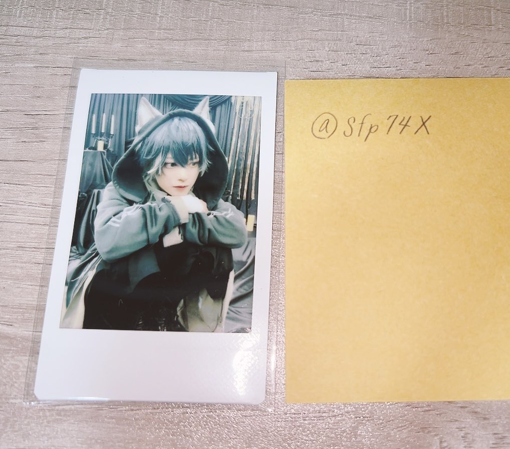 Sfp74X's tweet photo. @168cm__o0 お返事ありがとうございます！
お取引に先立ちまして、お先にフォロバの方失礼致します。
またオリカク特典ですがもう少し交換を探したい為お返事にお時間頂いてもよろしいでしょうか？ https://t.co/yn9rEGD65y