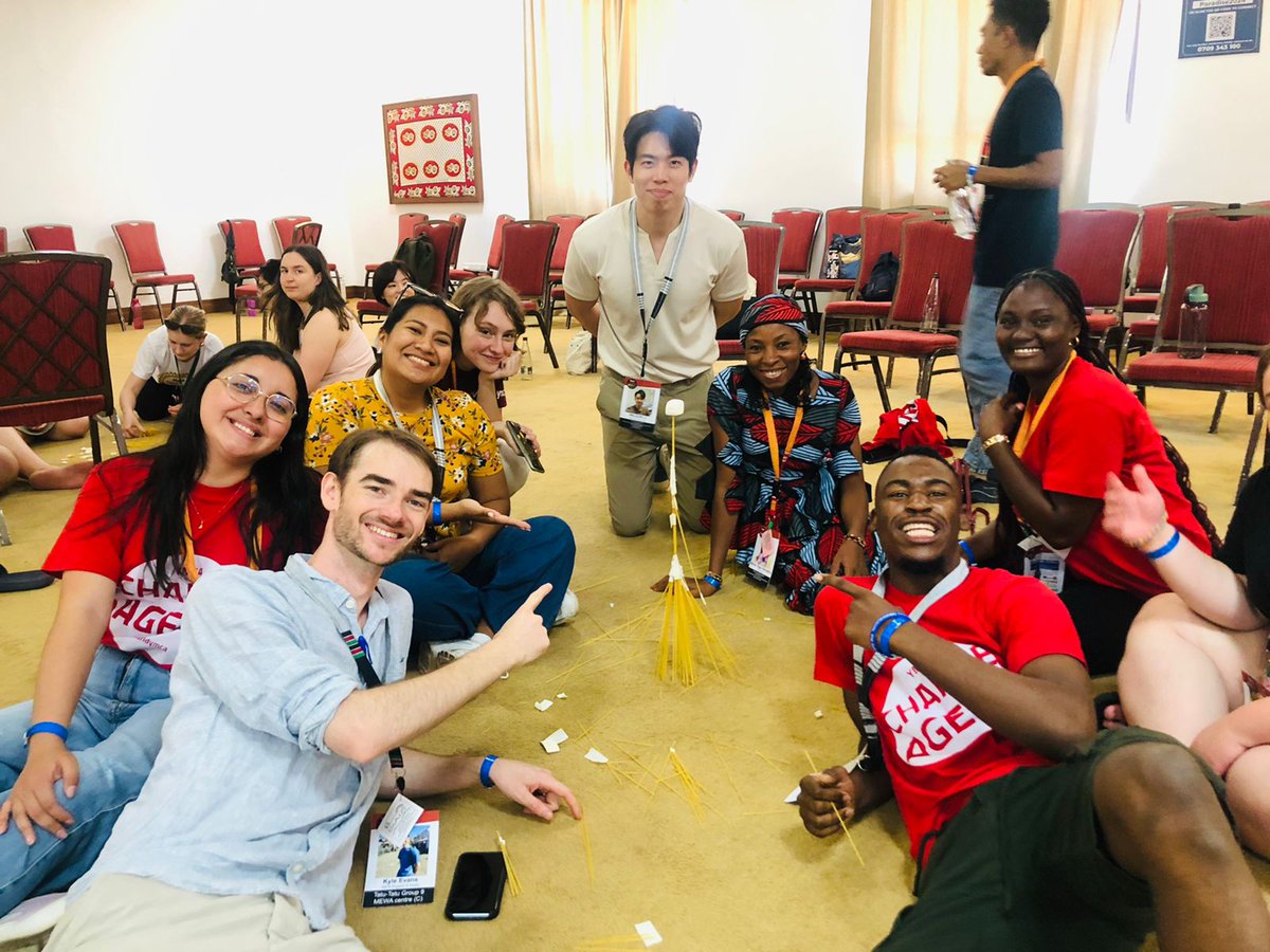 In a group activity, the Change Agents shared lessons they’ve learned in the past two years. Together, they agreed: they have the power to create positive change in their communities, and it’s "up to us to make it happen." 💫 #YMCAVision2030