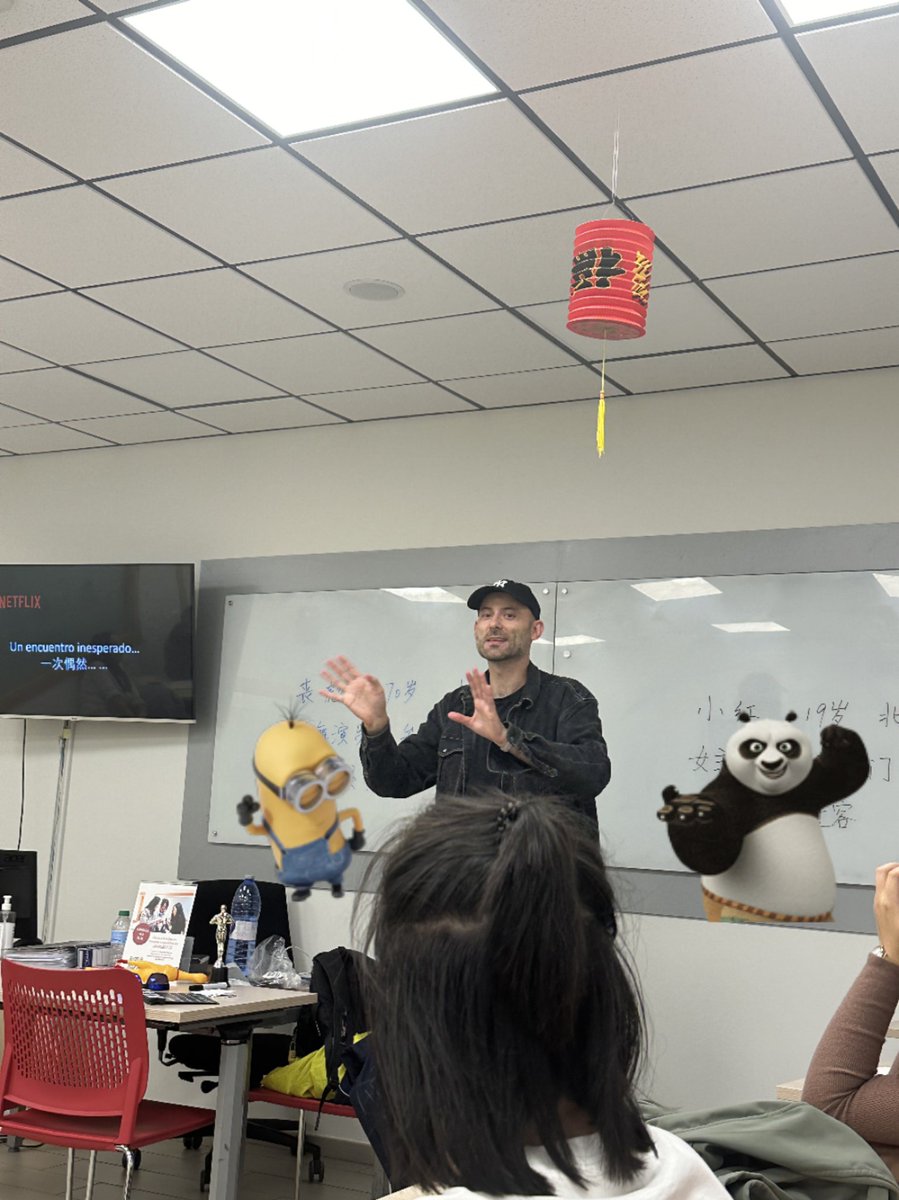 CorderiNovoa's tweet photo. Teacher training in drama for Chinese teachers at Madrid's Confucius Institute. 🀄🎎🧧✨ @MadridConfucio @CatedraChina @IGADI_info @FundacionBarrie @EduXunta  @EoiCorunha https://t.co/un551vacR3