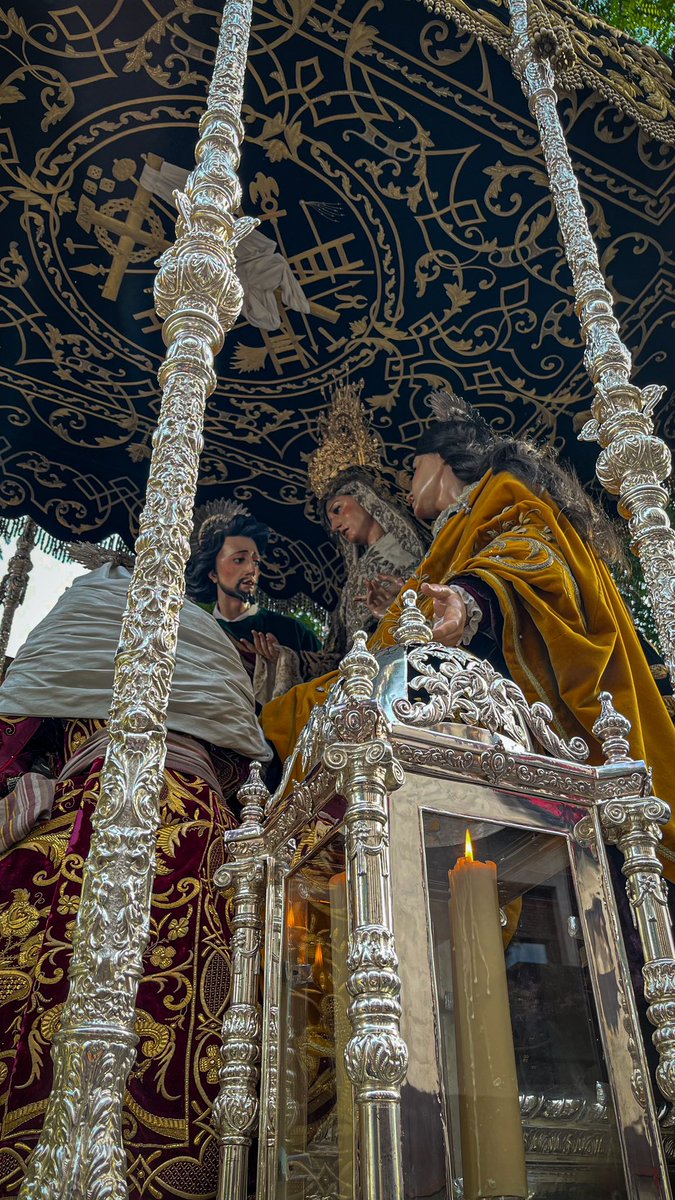 mariiotirado's tweet photo. 𝒥𝑒𝓇𝑒𝓏 𝓎 𝓈𝓊𝓈 𝒸𝑜𝓈𝒶𝓈 https://t.co/ZdIe2WUJw4