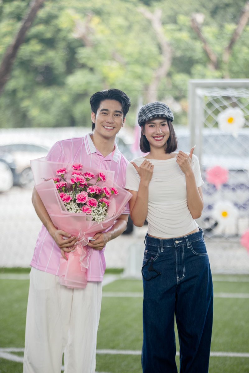 pinkployfamily's tweet photo. เก็บตกช่วงไปเซอร์ไพร์ซวันเกิดยูโรเมื่อวาาน 💗สุขสันต์วันเกิดอีกครั้งนะครับ ✨Partner ที่น่ารักเสมอ
Cr. @aorumm 

#ยูพิ้งค์ 
#pinkployy_ 
#pinkploy 
#pinkploypaparwadee 
#พิ้งค์พลอย 
#พิ้งค์พลอยปภาวดี
#ยูโรยศวรรธน์ 
#pinkployfamily https://t.co/KWxlCYhR4u
