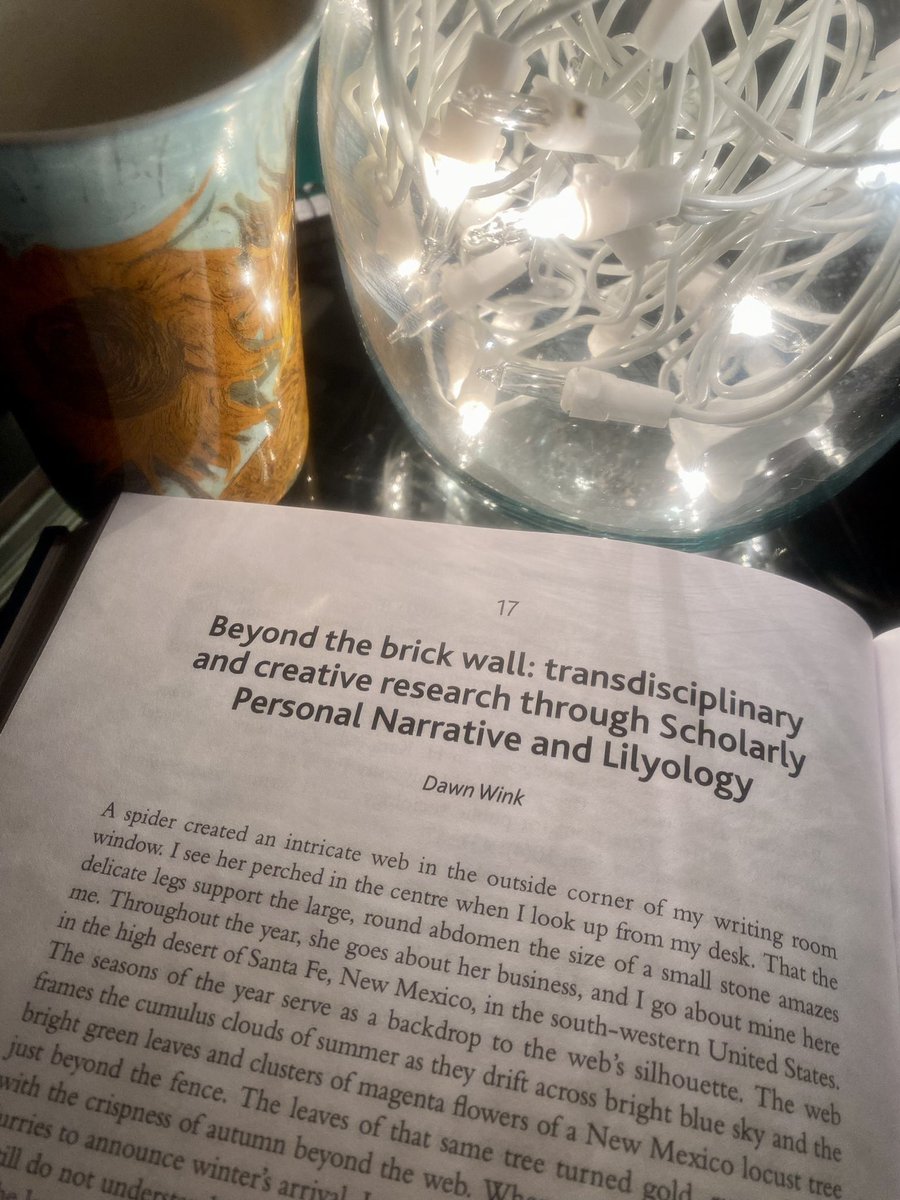 The Handbook of Creative Data Analysis is here! 
<a href="/policypress/">Policy Press</a> <a href="/DrHelenKara/">Helen Kara 🇺🇦 #FreeUkraine</a> <a href="/dawnmannay/">Professor Dawn Mannay</a> @alistairroy9 

#creativeresearch #methods #creativedataanalysis