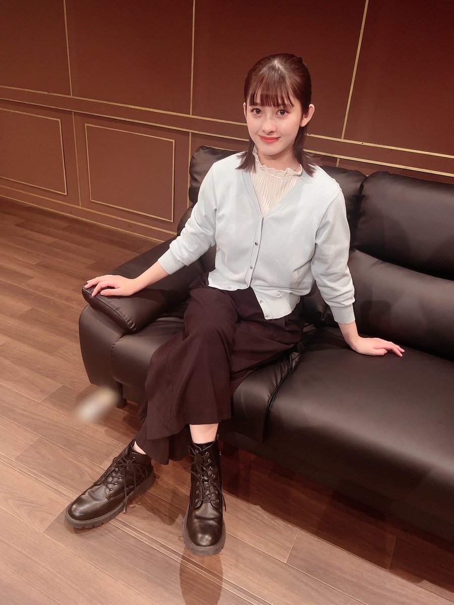 happymoeka_777's tweet photo. 「あくたがわさん」
無事に全公演終了致しました！

こないだ始まったのにもう千穐楽！
ご来場頂き有難う御座いました。

セリフの量にビビりまくりで始まったお稽古ですが無事に終わってホッとしています！笑
本当にありがとうございました🤍🫶🏻

横山まどか役 鵜川もえか
#あくたがわさん
#東京ノ温度 https://t.co/hzAvDmuF36