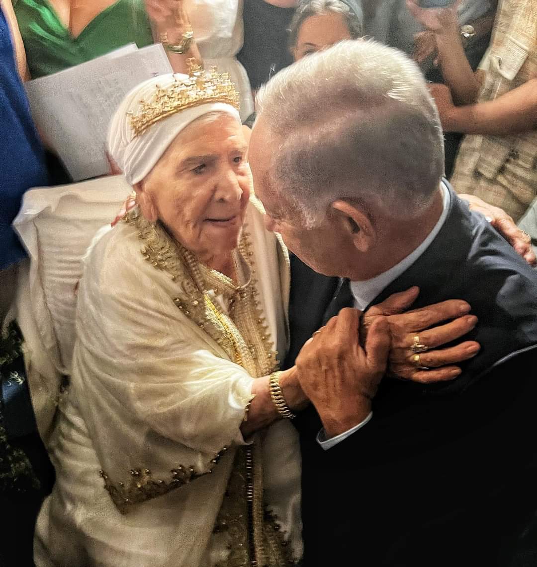 Daniel pen tweet media