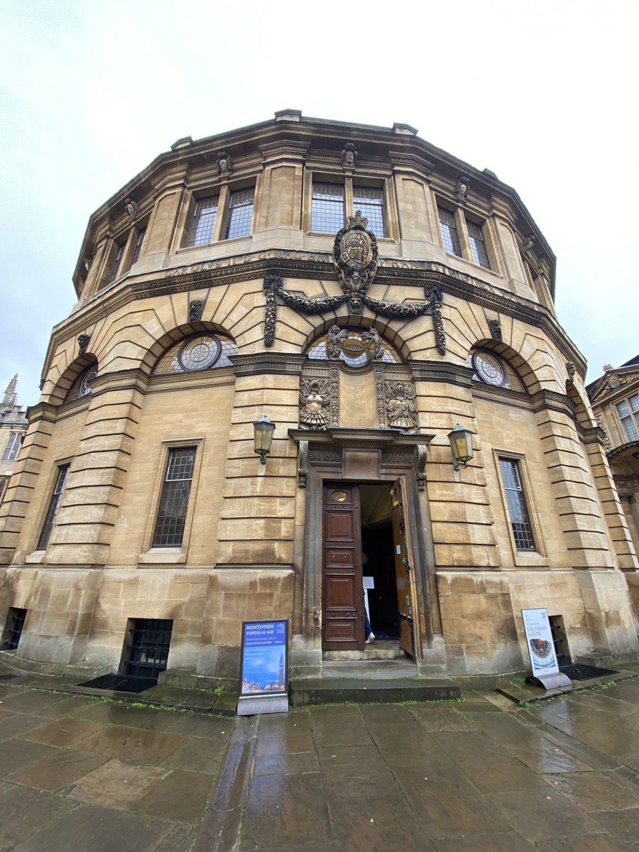OxfordProMusica's tweet photo. 📣 Box office open! We still have some good seats available for our concert at 5pm. Join us in the beautiful Sheldonian for the wonderful Monteverdi Vespers. All welcome 😁 Under 25s 50% off. https://t.co/TiXFueGLHa