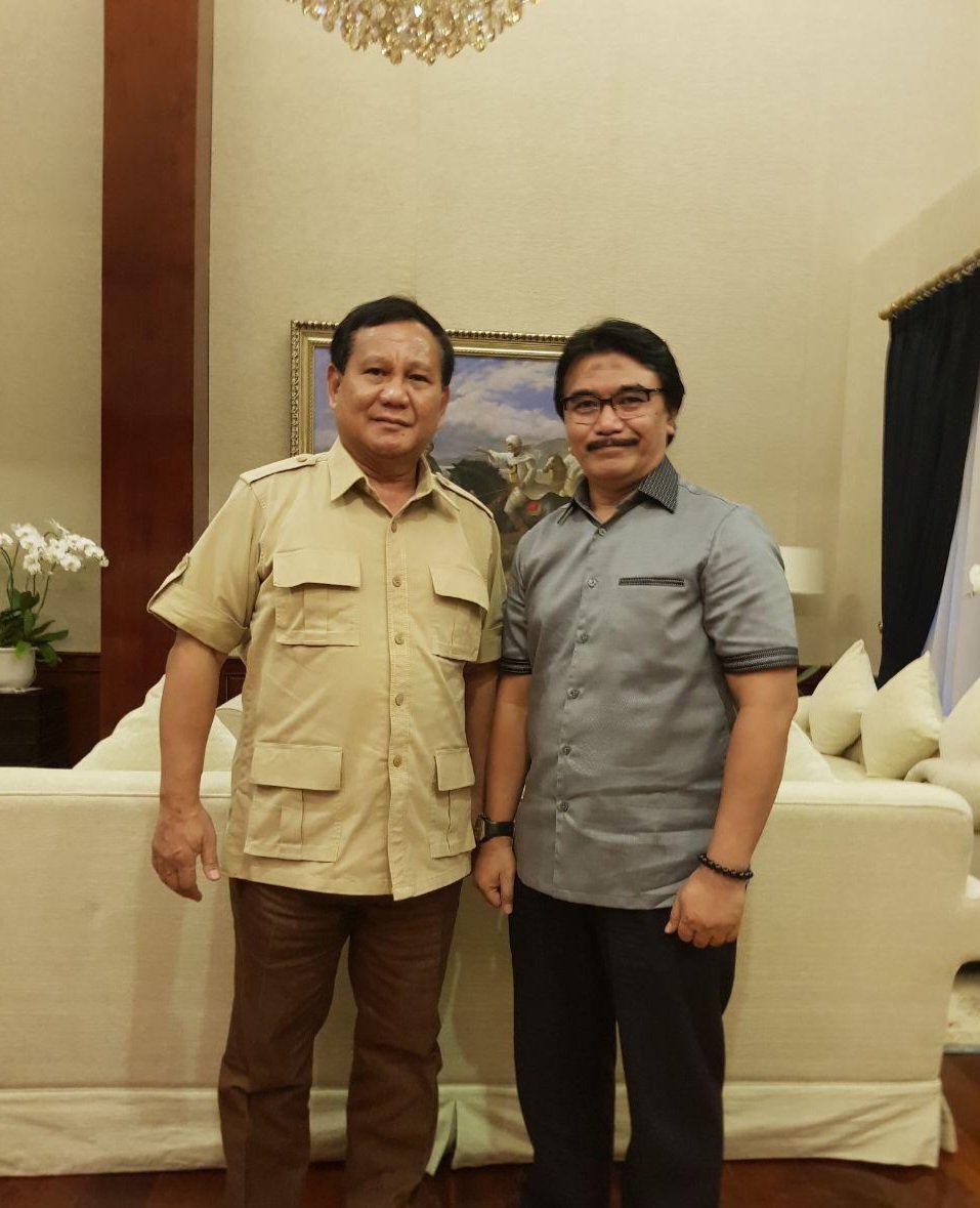 Sbg org yg prnah berjuang bersama sbg Timses beliau pd Pilpres 2014 &amp; 2019, sy turut berbangga atas pencapaian beliau pd 2024

Saya paham bgaimana Pak <a href="/prabowo/">Prabowo Subianto</a> berjuang dlm setiap kontestasi. Sejak awal, komitmen beliau adalah utk kesejahteraan bangsa

instagram.com/reel/DBV0JmvJw…