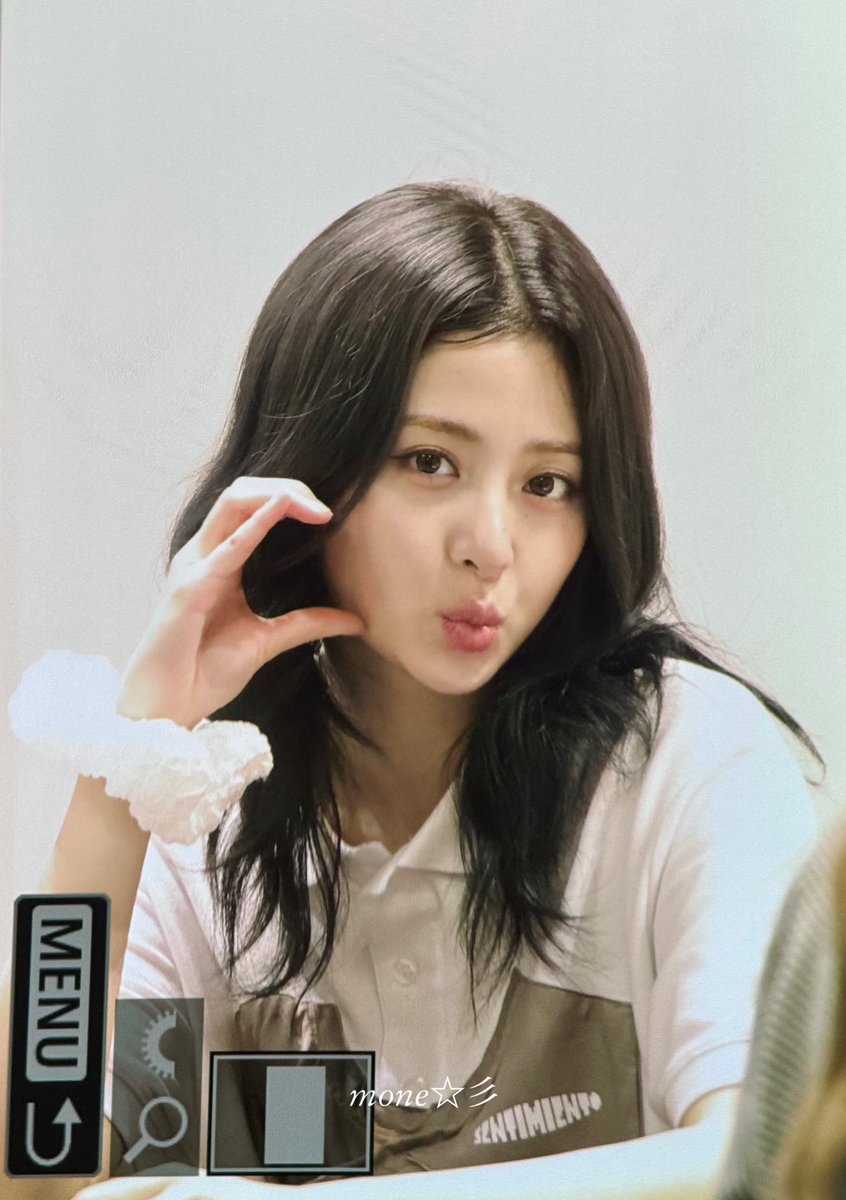 yunjin tweet media