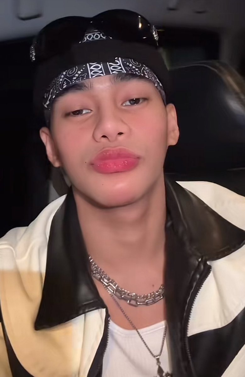 aciesceva's tweet photo. kahit konting awa naman sa’kin @maxieandreison 🥹 https://t.co/AvLCEYZv7G
