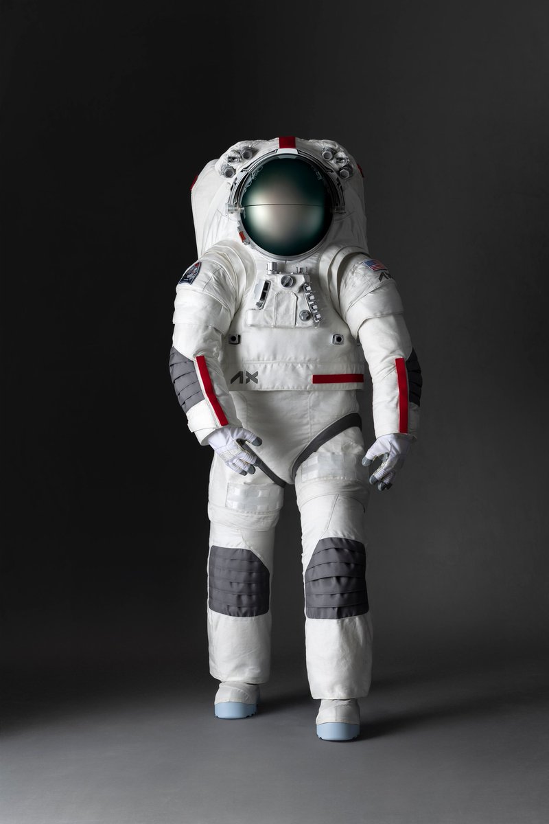 Houston, we have a... NEW SPACESUIT! 🧑‍🚀👩‍🚀

During #IAC2024 <a href="/Axiom_Space/">Axiom Space</a> revealed the innovative flight design of the lunar spacesuit that NASA astronauts will wear during the  Artemis III mission. 🌑

What do you think about it? 🤔

#astrographycom