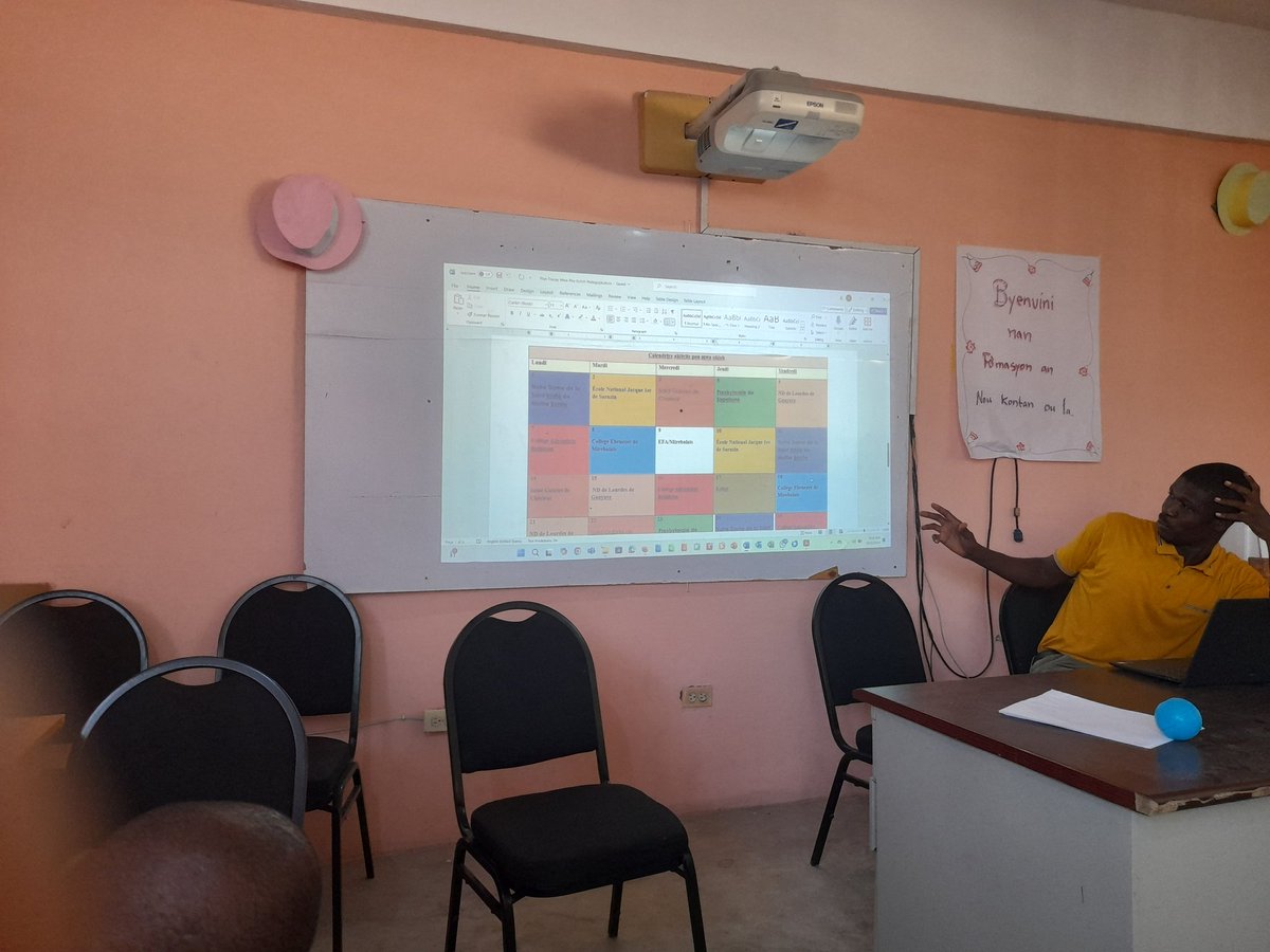 Présentation d'un calendrier de visites conjointes des Conseillers pédagogiques des réseaux EFACAP, BDEH et Sommets Éducation en vue d'avoir un encadrement pédagogique unique dans le Plateau Central.