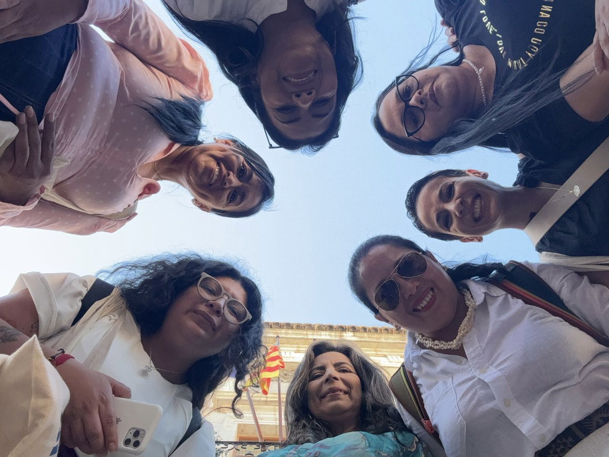 🫂Acomiadem de la Comunitat Valenciana a Lily, Daniela, Verónica, Mayra, Laura, Nancy, Joselyn i Kelly, edils de l’Equador i representants de CEPAM

💜Gràcies per aquesta passantia de treball -junt amb ajuntaments valencians- plena d’aprenentatge bilateral en matèria d’igualtat