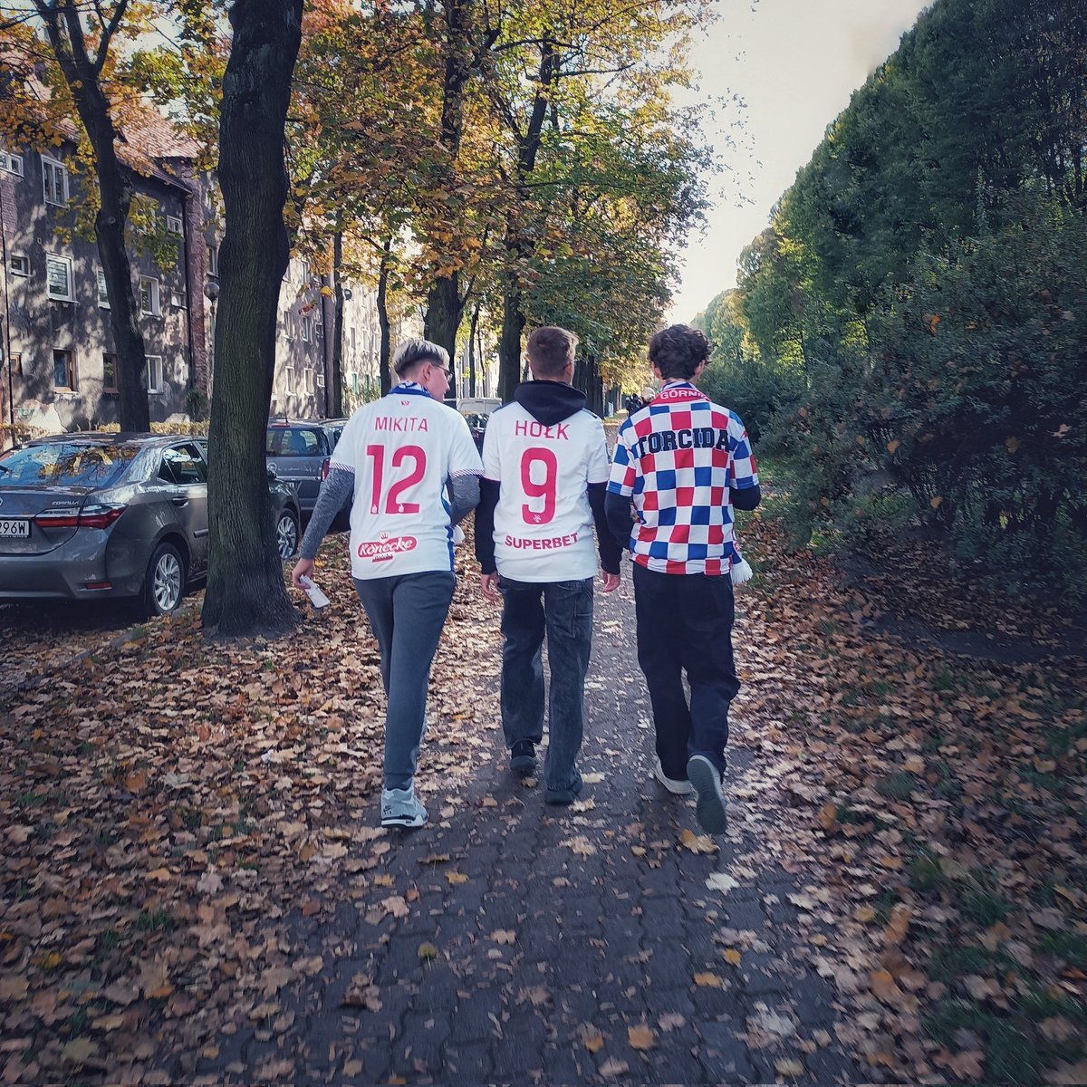 czuba83518's tweet photo. 🤍💙❤️

@GornikZabrzeSSA
#zabskitwitter #zabskix #gorstm https://t.co/5nd8FgWwzl