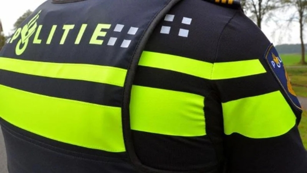 Politie waarschuwt inwoners voor aanwezigheid van nepagenten -  internetbode.nl/halderberge/l/…
