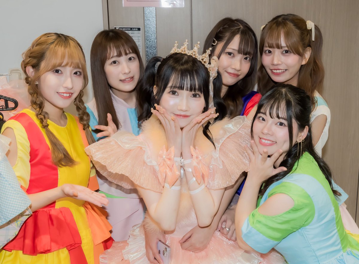 Hinari_FESTIVE's tweet photo. FES☆TIVE ALL STARS 👑
　
全部の時代にも自分がいれたのが嬉しいし
どの時代のメンバーも本当に大好きで
最高の仲間でした✨ https://t.co/ctWFk2e9Cp