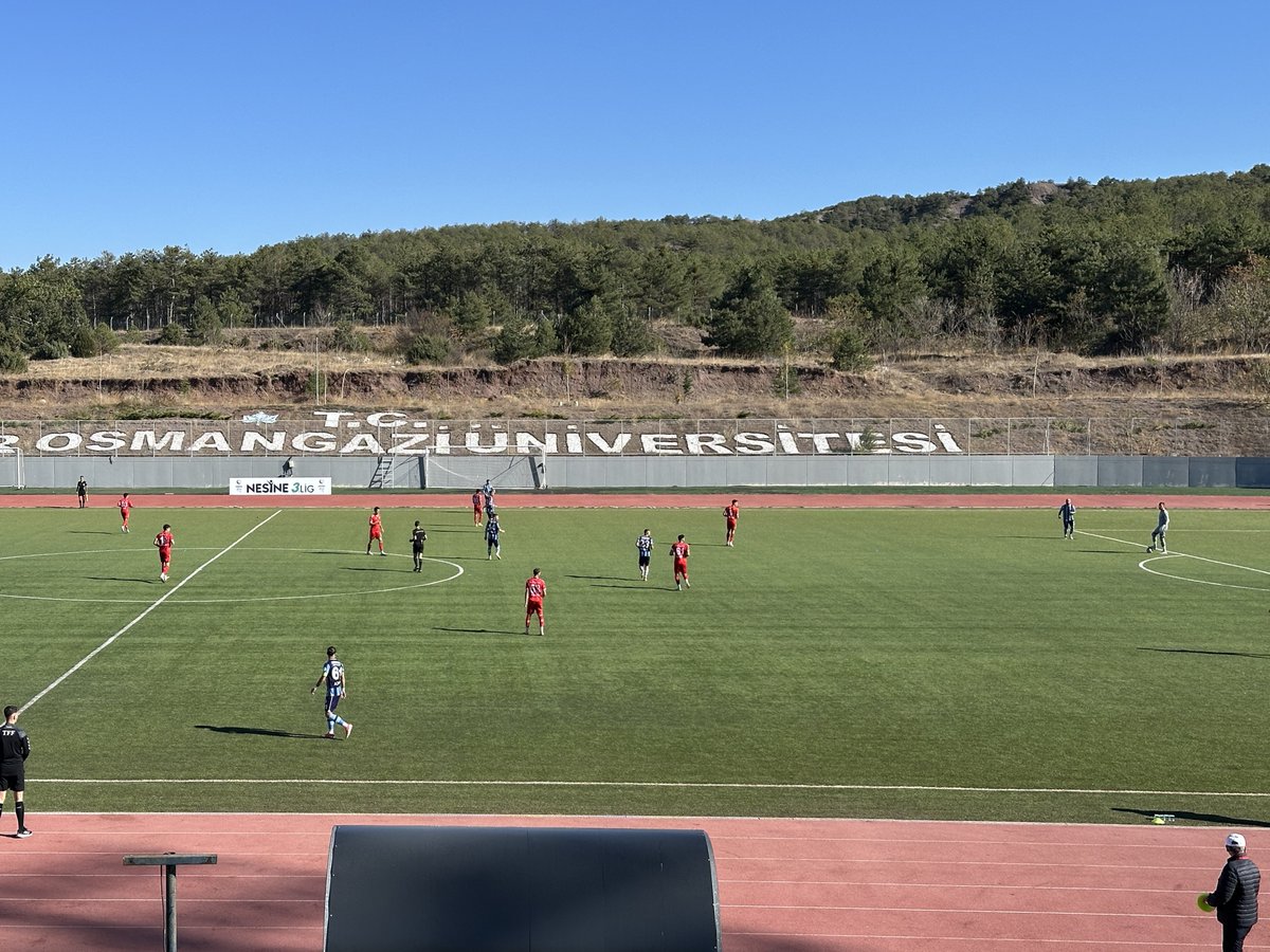 Anadolu Üniversitesi Spor Kulübümüze, Kemerkent Bulvarspor karşılaşmasında başarılar dileriz.