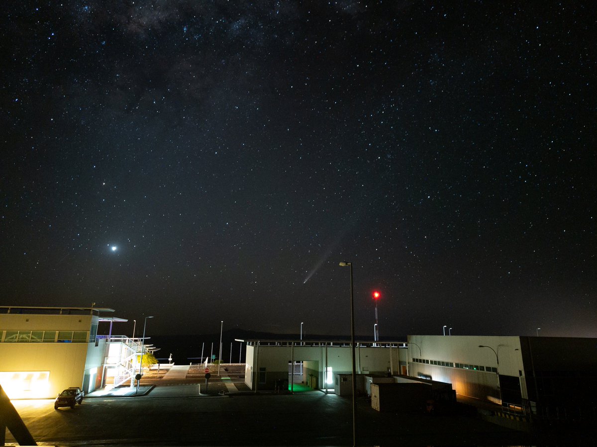 _Donaire_'s tweet photo. Cazando el cometa C/2023 A3 Tsuchinshan-ATLAS, que volverá en 80.000 años más #astronomy https://t.co/s2LOKUQYFB