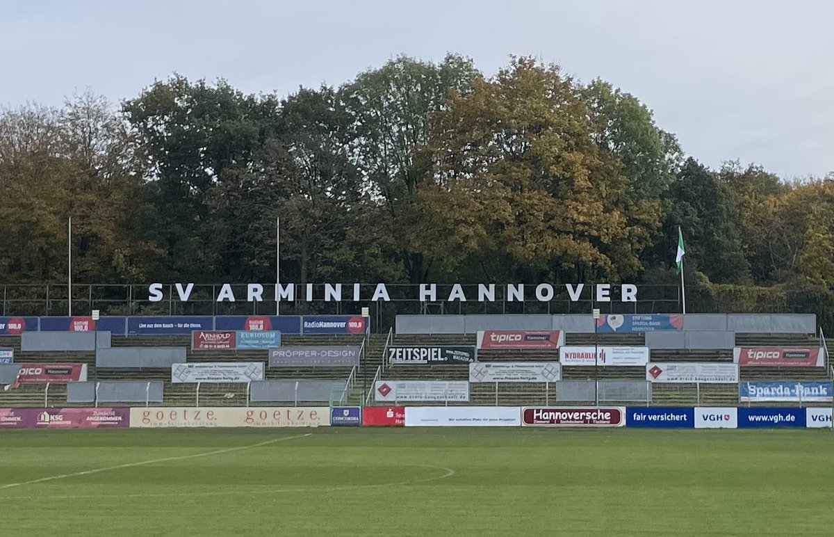 FTunnat's tweet photo. Endlich wieder da. @SVArminia #Fussball #Oberliga #Hannover #Niedersachsen https://t.co/lTBNJ63F7k