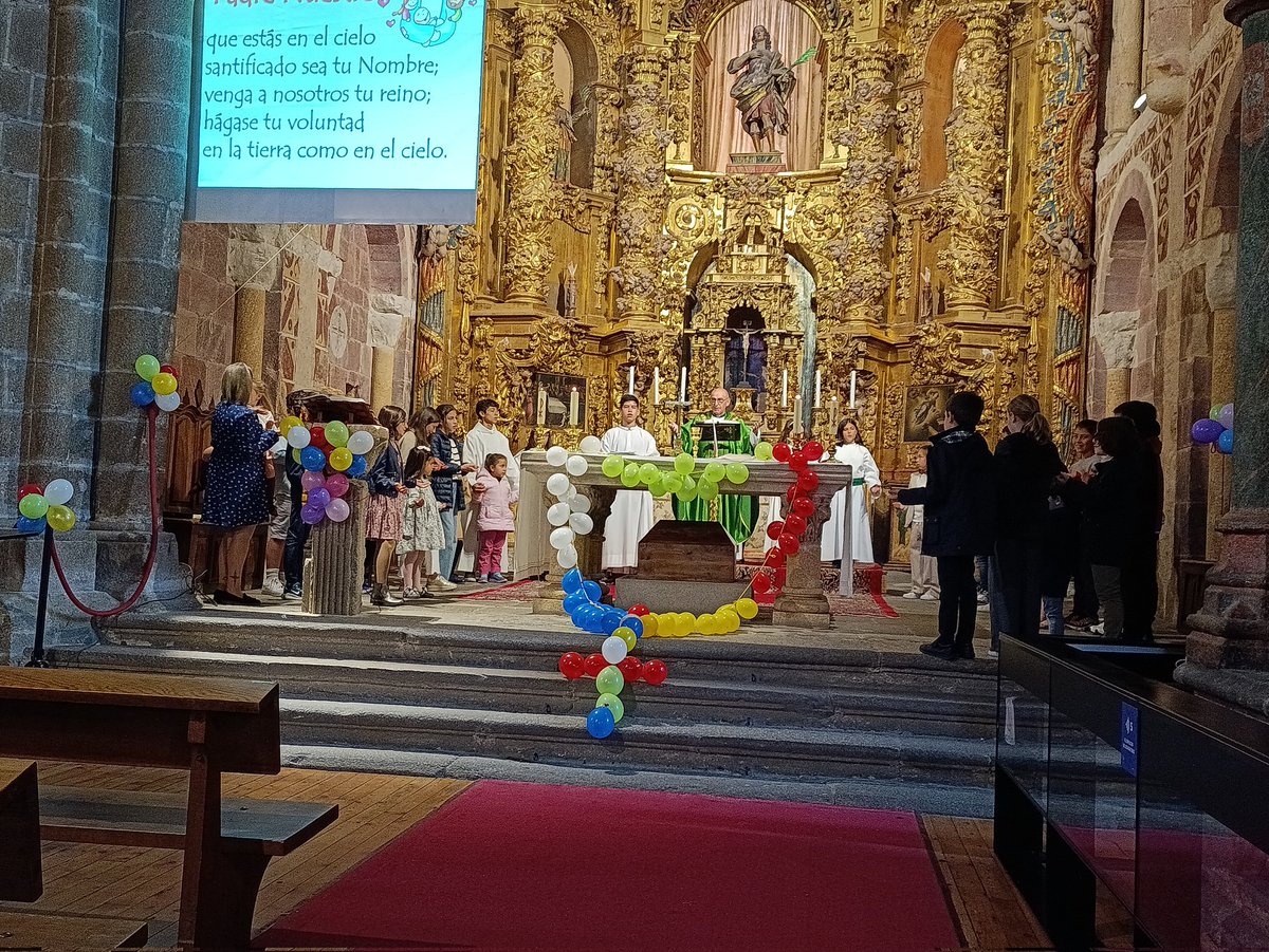 AvilaMisiones's tweet photo. Ven a la fiesta misionera del #Domund
Las parroquias de la @diocesisdeavila  han celebrado el domingo del #Domund2024 gracias a todos por recordar con tanta ilusión a los misioneros, por vuestra colaboración y vuestra oración 
@OMP_ES https://t.co/9Gxye3Hus2