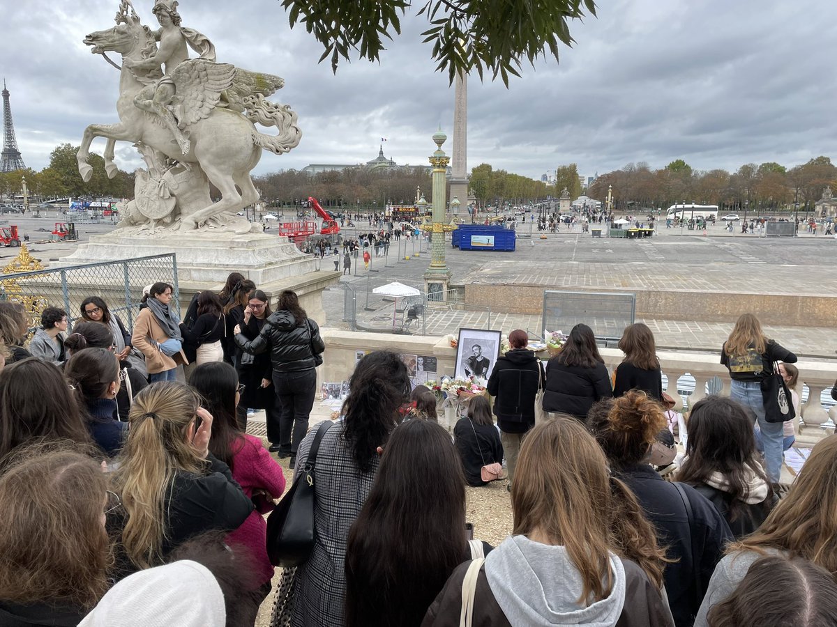 RobinBernaud's tweet image. Mort de Liam Payne : des centaines de fans se réunissent ce dimanche après-midi au Jardin des Tuileries à Paris pour lui rendre hommage

@BFMTV