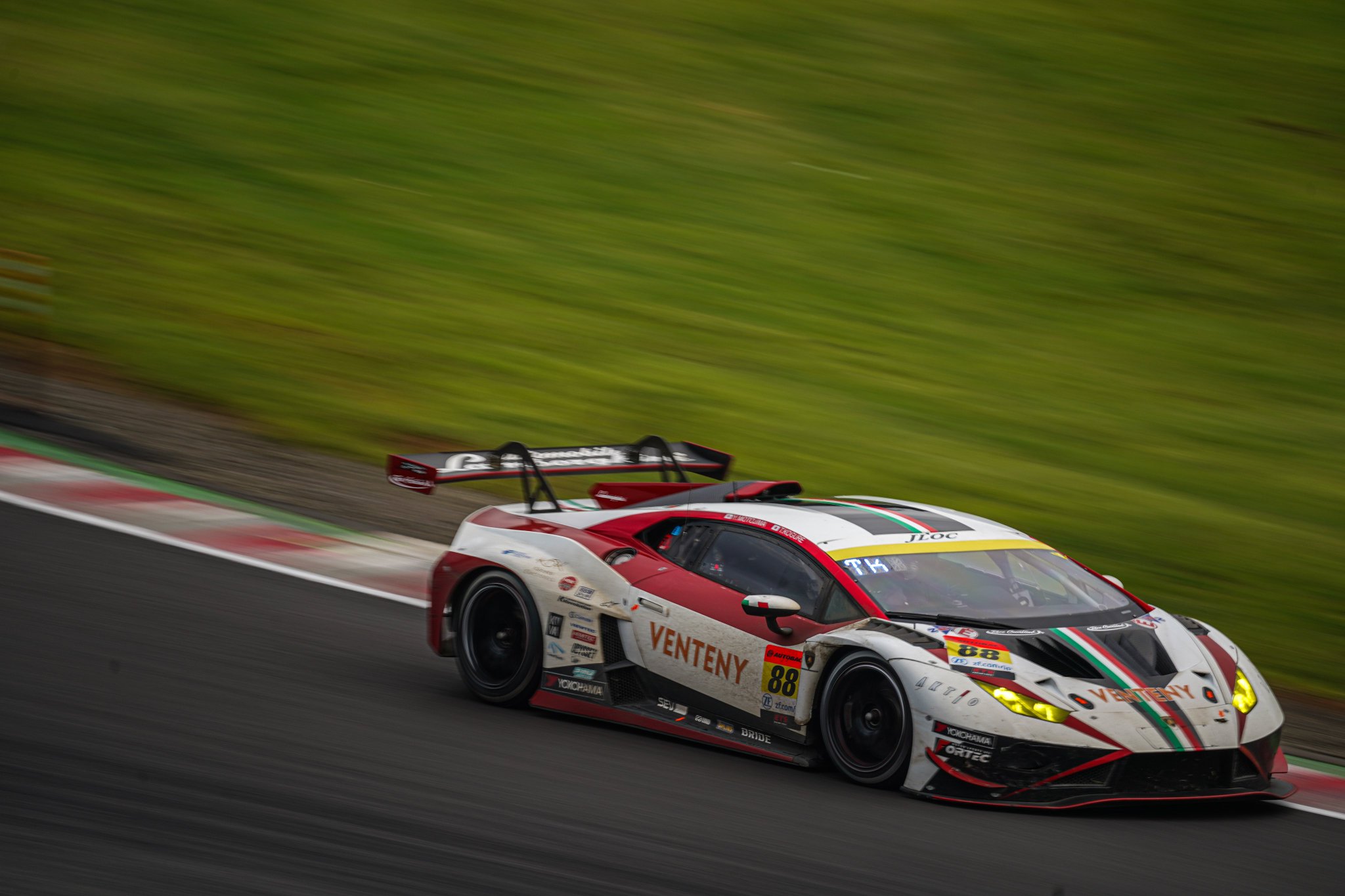甘城なつき/Nachoneko SUPER GT 2024 Rd. 5 甘城なつき/Nachoneko SUPER GT 2024（ElgatoからVTuber『夜よい