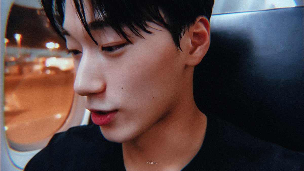 Code99710's tweet image. SAN in Dolce&amp;amp;Gabbana S/S 2025

#산 #SAN #에이티즈 #ATEEZ