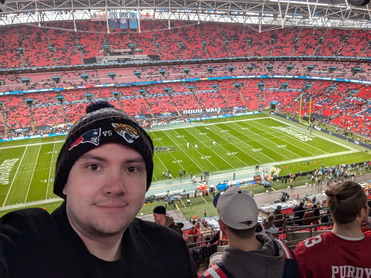 I am doing a sports. Go SportsBall. #NEvsJAX <a href="/JaguarsUKandIE/">Jaguars UK and IE</a>