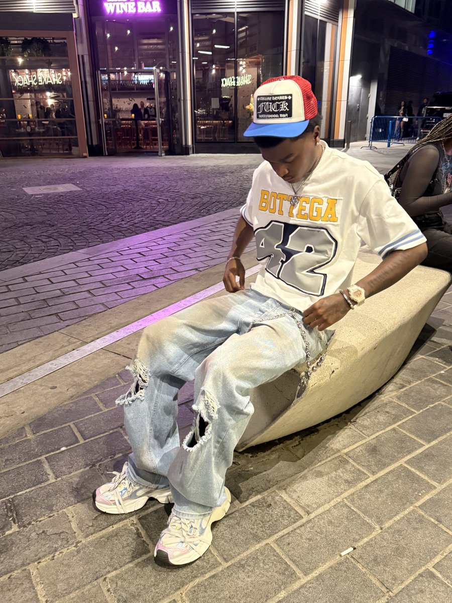 KayUpNextt's tweet photo. wun of dem nights⛷️ https://t.co/T9INeVUKbl