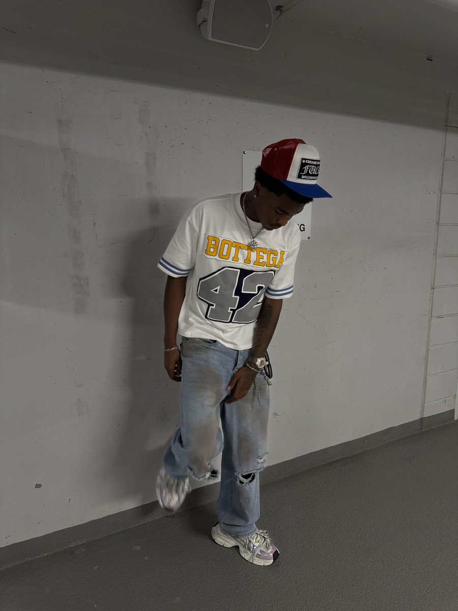 KayUpNextt's tweet photo. wun of dem nights⛷️ https://t.co/T9INeVUKbl