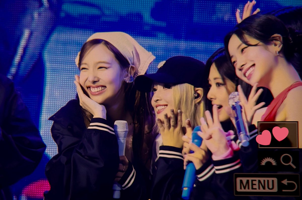 241020pre.

#TWICE #NAYEON #트와이스 #나연 #ナヨン