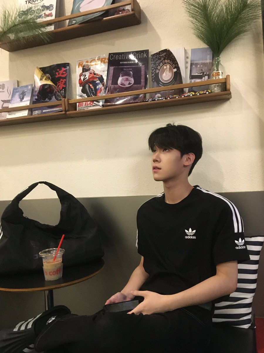 _cy_70s's tweet photo. 😯 https://t.co/T96CZvBEen