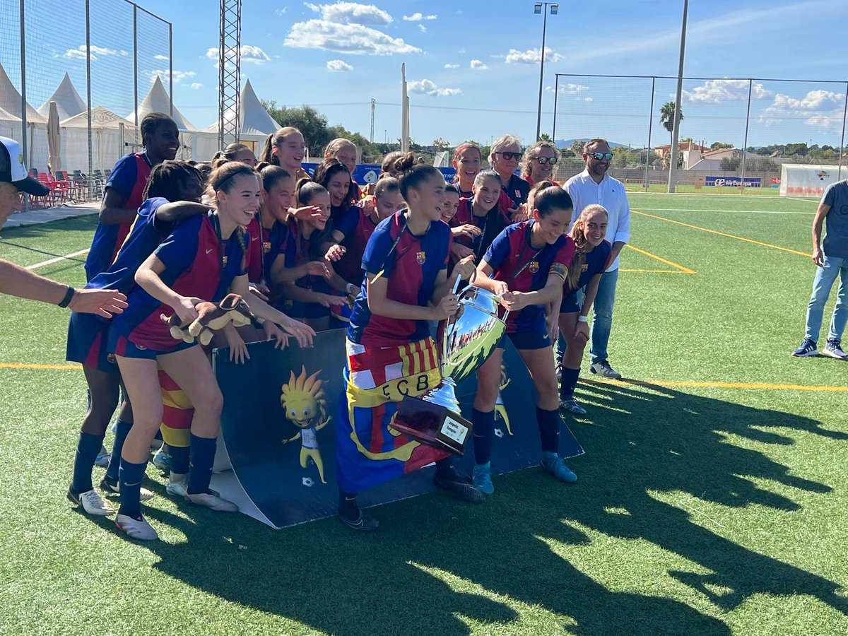 FC Barcelona Femení tweet media