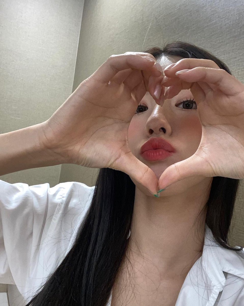 𝕵𝖆𝖓𝖎𝖙𝖗𝖆, Syeren. tweet media