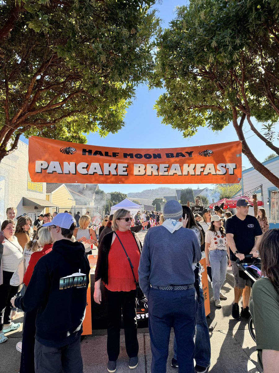 Half Moon Bay Art & Pumpkin Festival tweet media