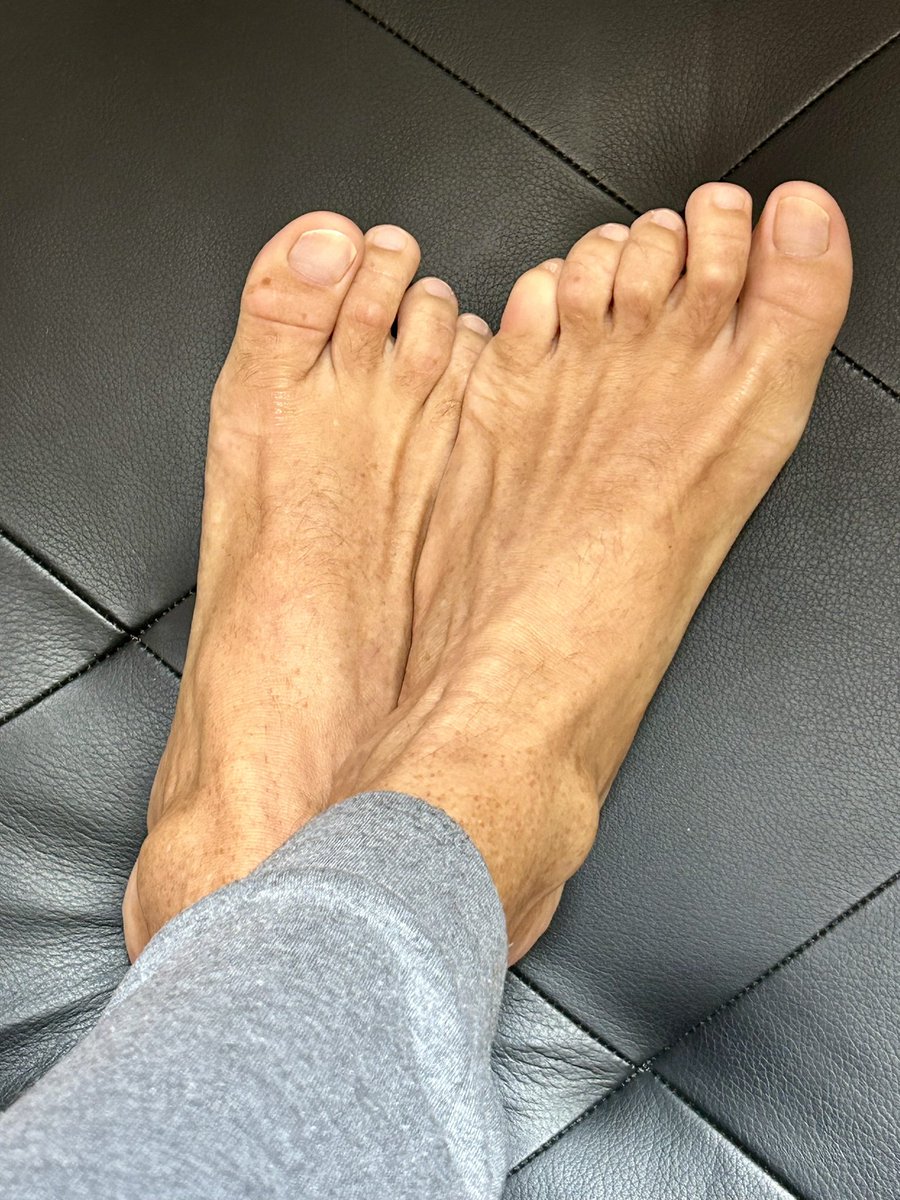 Piter32476710's tweet photo. Relax
👅👣🍆💦
#gayfeet #gayfeetworship #malefeet #malefeetworship #gaymadrid https://t.co/z1FmvfLe9q