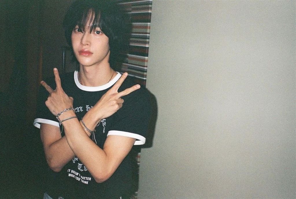 parkwonbinpics's tweet photo. wonbin by taro’s film ♡ https://t.co/mvYgO4Ermn