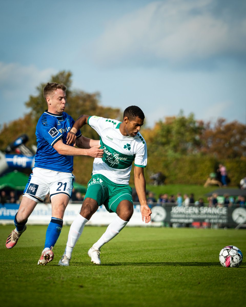 viborgff's tweet photo. 0-0 efter en livlig første halvleg i Lyngby. ⏸️
#LBKVFF https://t.co/U1Nvv2wPFl