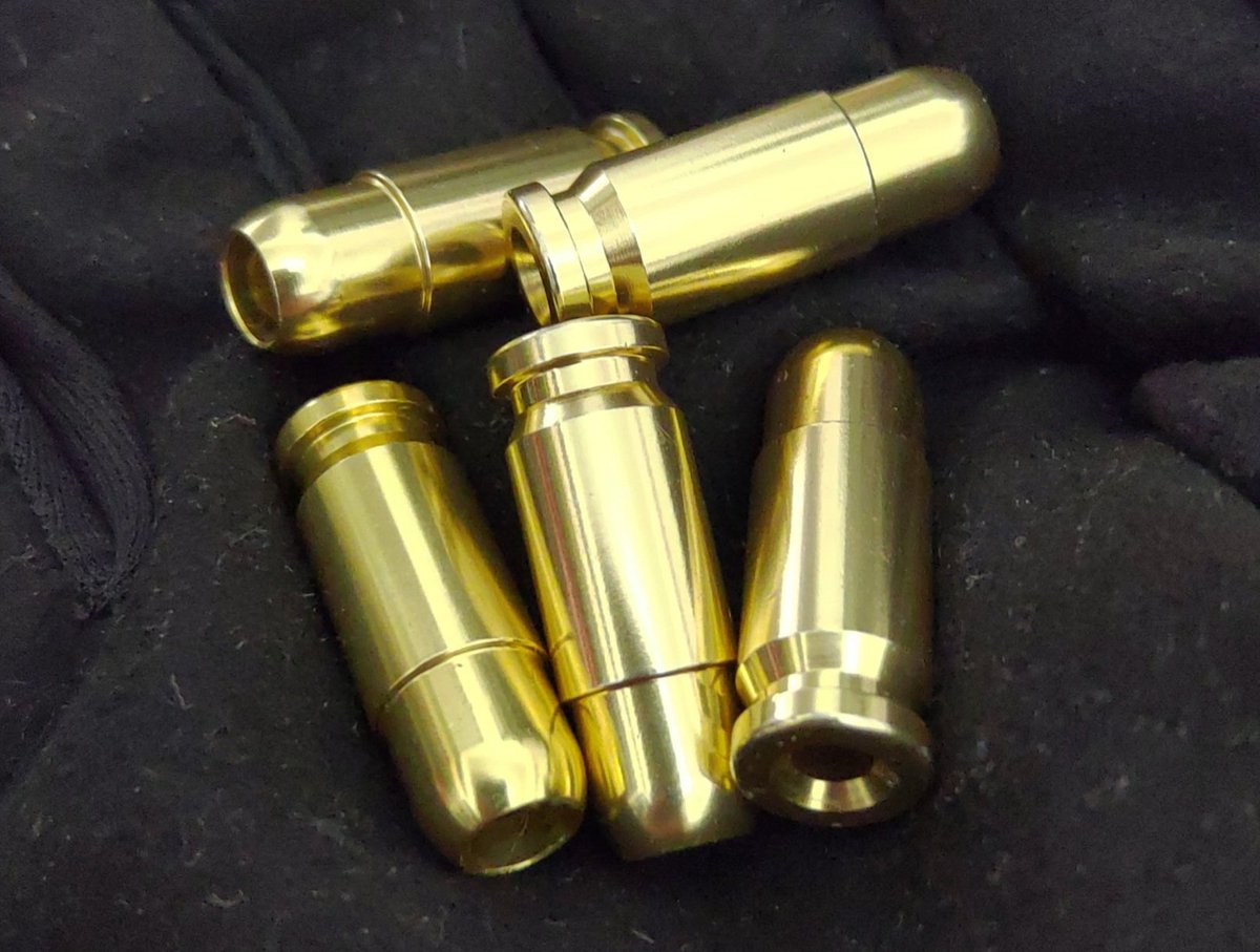 okamoto1000's tweet photo. 新產品發售
Marushin UZI GBB專用鋁合金CNC彈殼、拋殼勾(extractor)
本產品比原廠彈殼氣密更好，材質更耐用，拋殼勾材質採用高硬度鋼材線切割製作，搭配QPQ表面處理，與彈殼接觸的銳角修正為圓角(不傷彈殼)
本產品將會在千葉Armor祭現場販售！
#ARMOR祭2024
#marushin
#マルシン
#Uzi
#排莢 https://t.co/2pnhW9nSFk