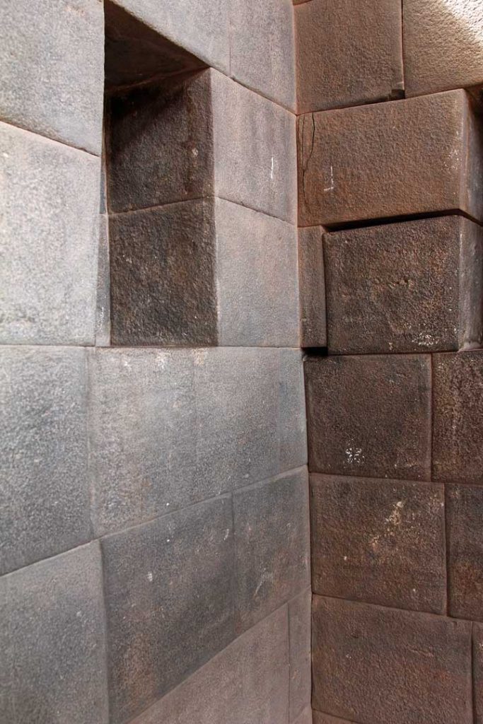 <a href="/Anders88664841/">Andersledes</a> I think most of the Qoricancha corners are like that