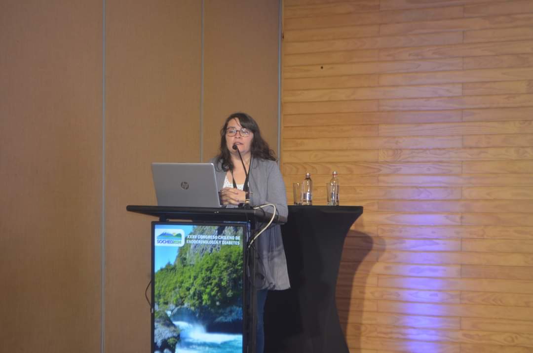Tamara Palomino presentó "Aproximación al paciente trans con neurodiversidad".

#SOCHED #Endocrinología #Diabetes #CongresoSOCHED2024